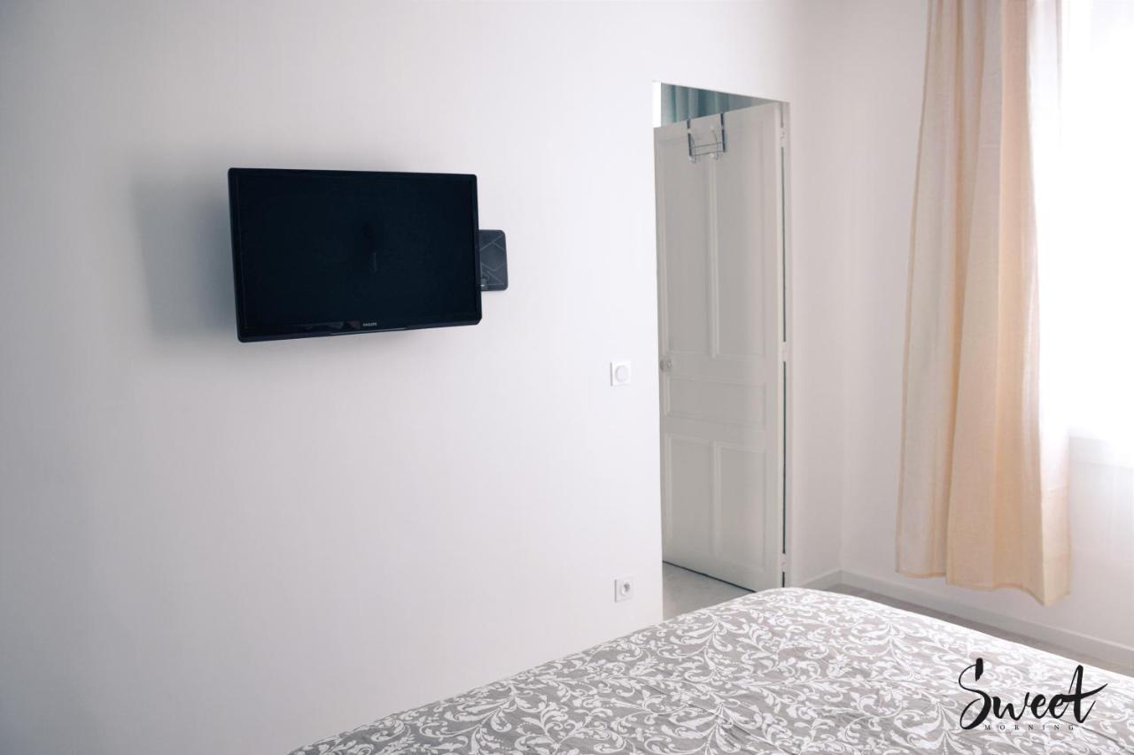 Netflix I Molotov I Lit 160X200 I Proche Gare Et Centre Ville I 39M2 I Wifi ツーロン エクステリア 写真